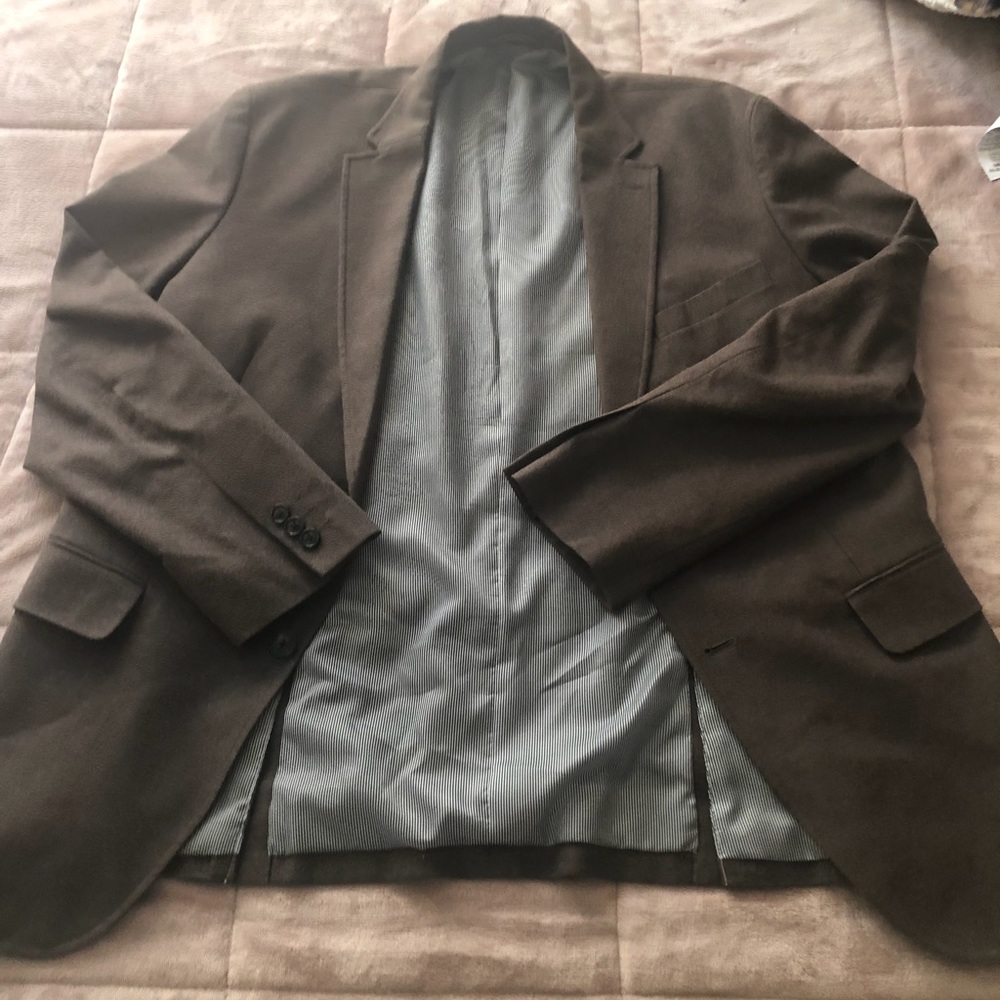 Men’s Tasso Ella suit (light brown) size 42x44